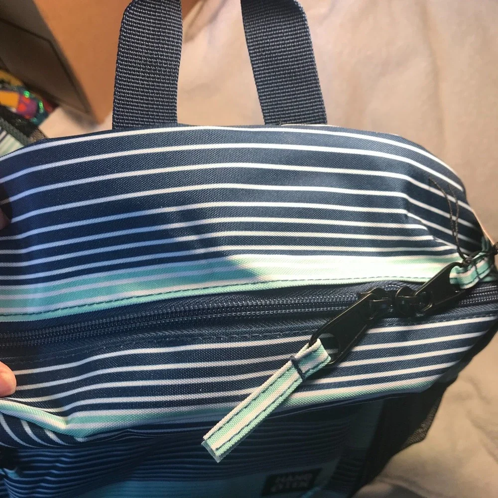 New Hang Ten Blue and Green Back Pack